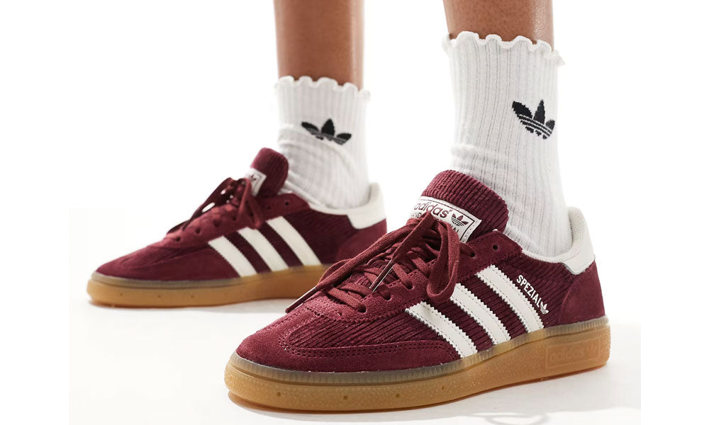 Handball Spezial "Shadow Red"