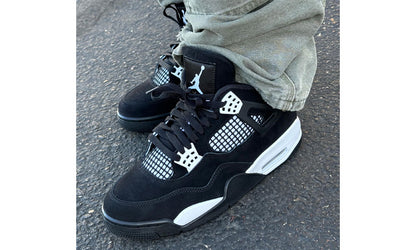 Air Jordan 4 Retro "White Thunder"