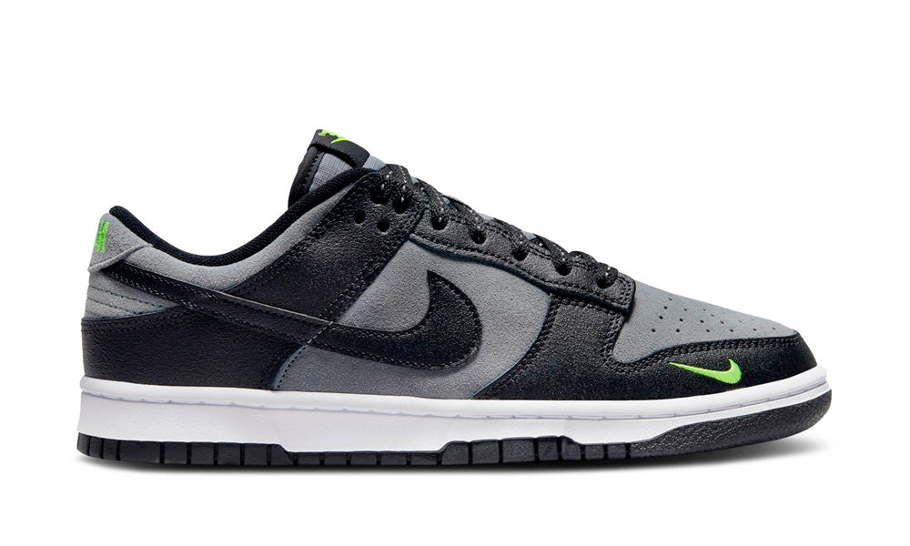 Dunk Low "Black Grey Green Strike"