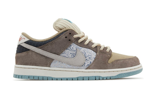 Dunk Low SB "Big Money Savings"