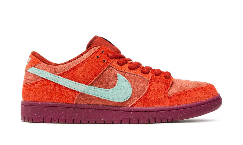 Dunk Low SB "Mystic Red Rosewood"