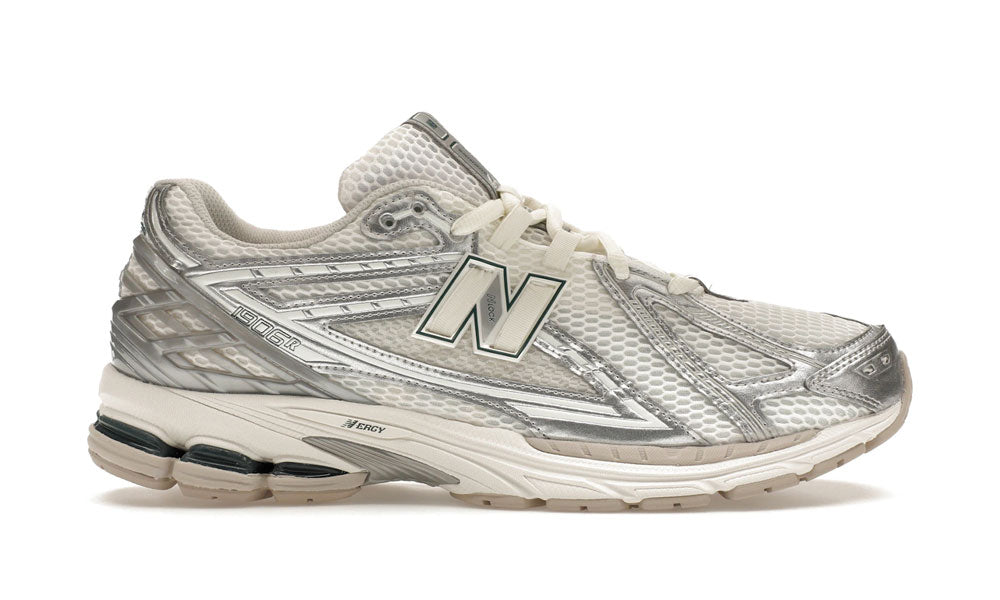 New Balance 1906R "Silver Metallic Sea Salt"