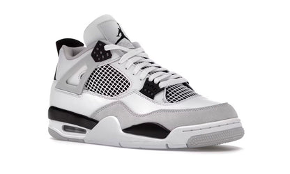 Air Jordan 4 Retro "Military Black"