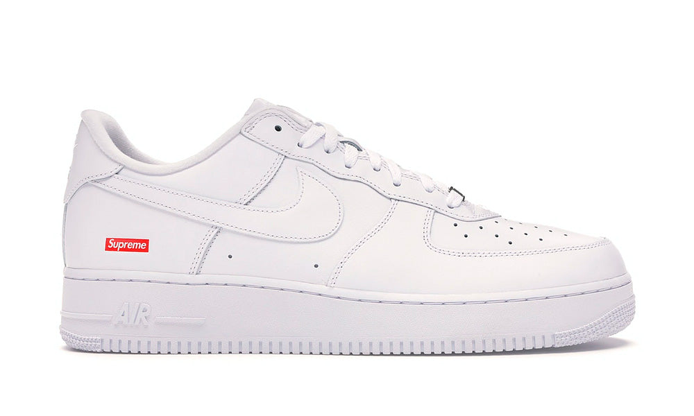 Air Force 1 x Supreme "White Box Logo"