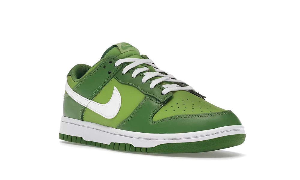 Dunk Low "Chlorophyll"