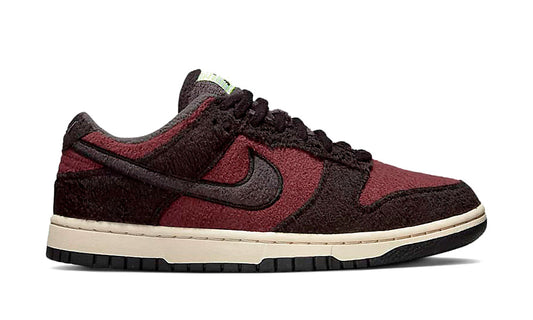 Dunk Low SE "Fleece Pack Burgundy Crush"