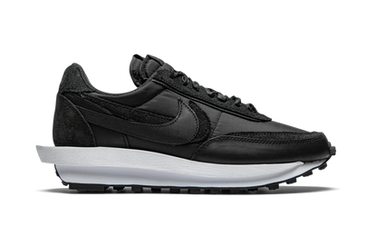 Nike ld waffle sacai black hotsell