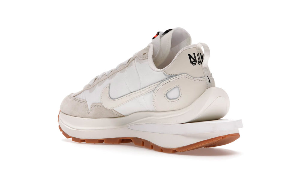 sacai x nike vaporwaffle white gum