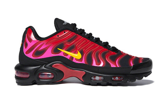 Air Max Plus TN x Supreme "Black/Red"