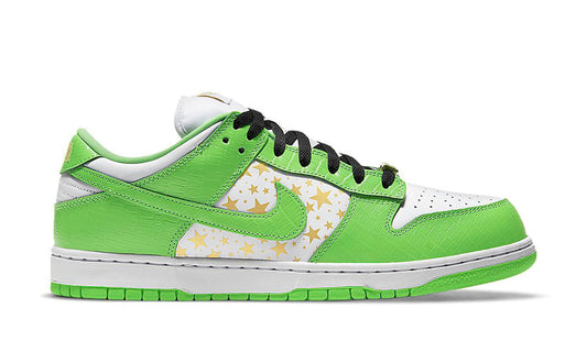 Dunk Low SB x Supreme "Mean Green"